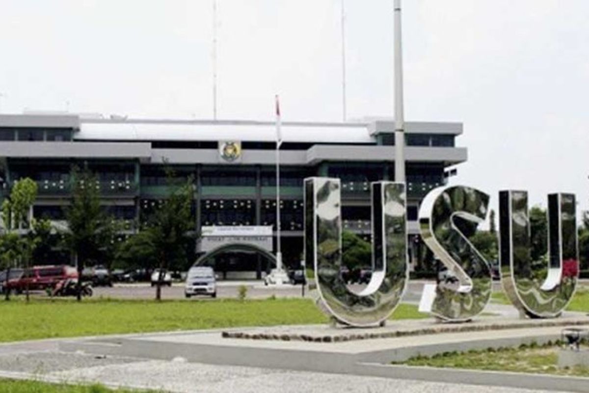 Universitas Sumatera Utara (USU)
Jurusan Bahasa Cina