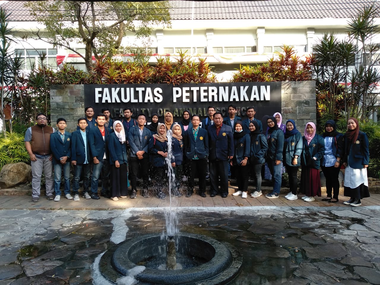 S1 Peternakan Terbaik