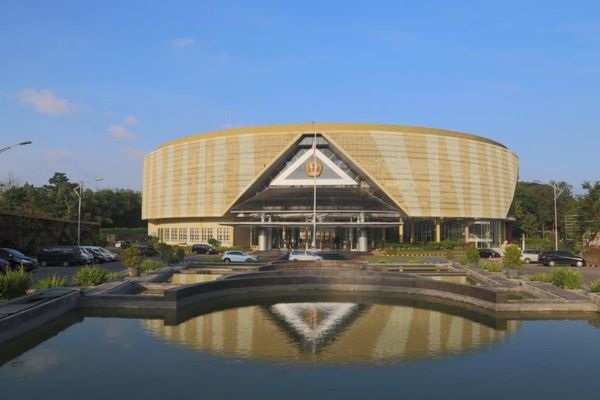 Universitas Padjadjaran (UNPAD) Kampus Jurusan Sastra Jepang Unggulan di Indonesia