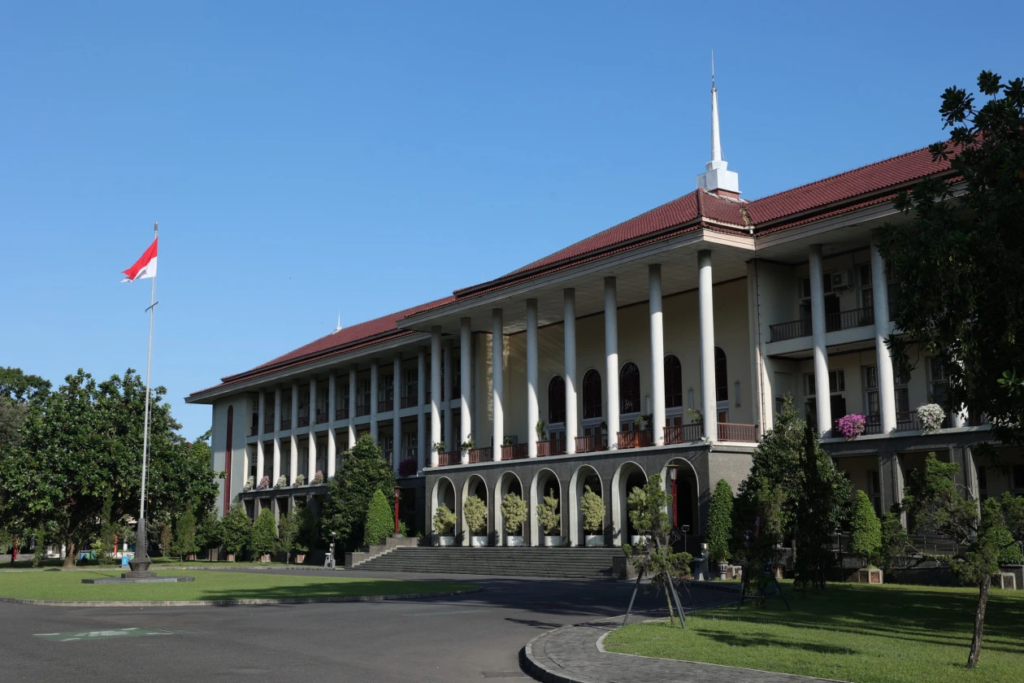 Universitas Gadjah Mada (UGM) Kampus Jurusan Budidaya Pertanian